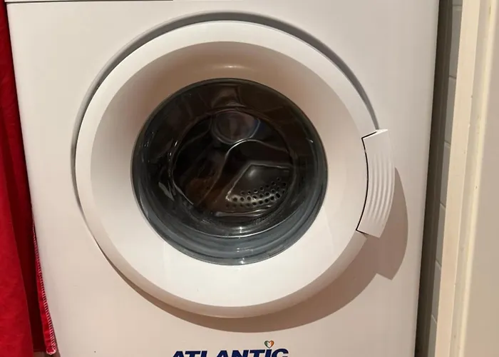 La Via Della Stazione Бари